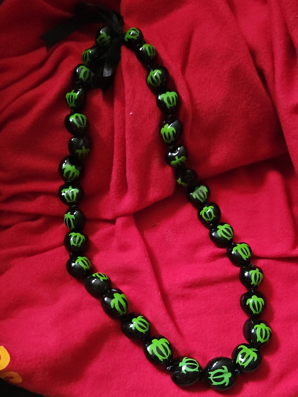 Black Necklace Kukui Lei Necklace with Green Turtles - 35 Inches Of Beads.